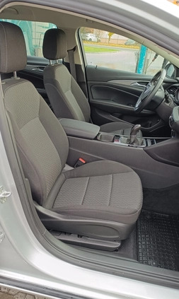 Opel Insignia cena 68900 przebieg: 117000, rok produkcji 2019 z Chełm małe 667